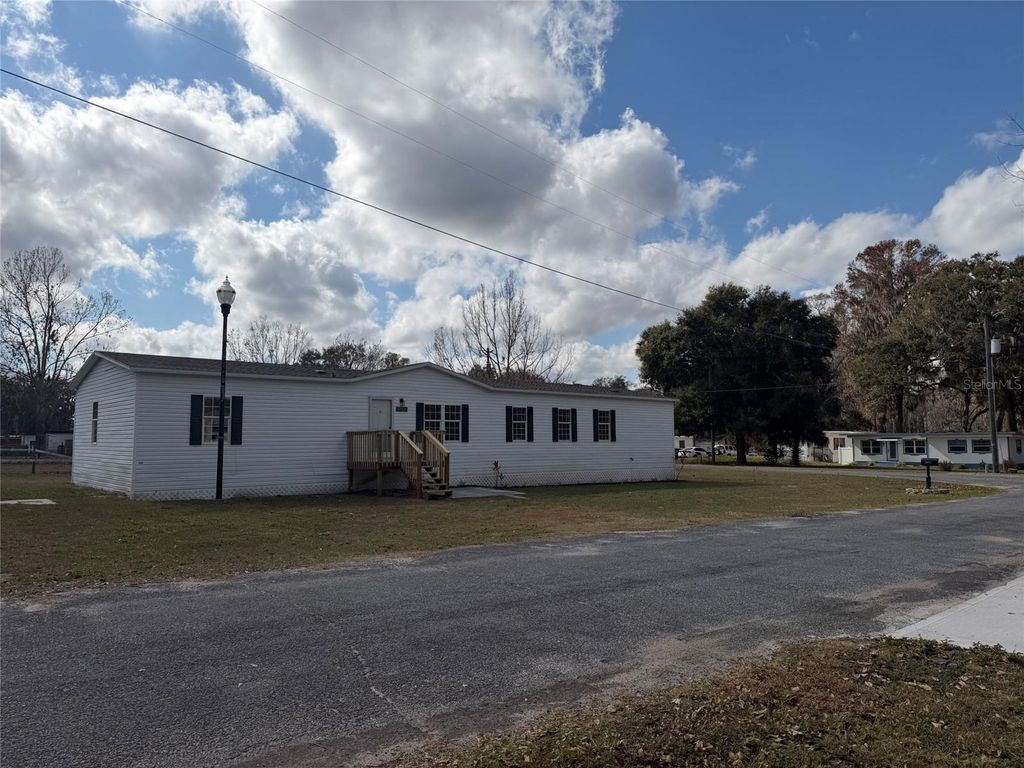 Photo of 28834 Hubbard Street, Leesburg, FL 34748 (MLS # TB8469694)