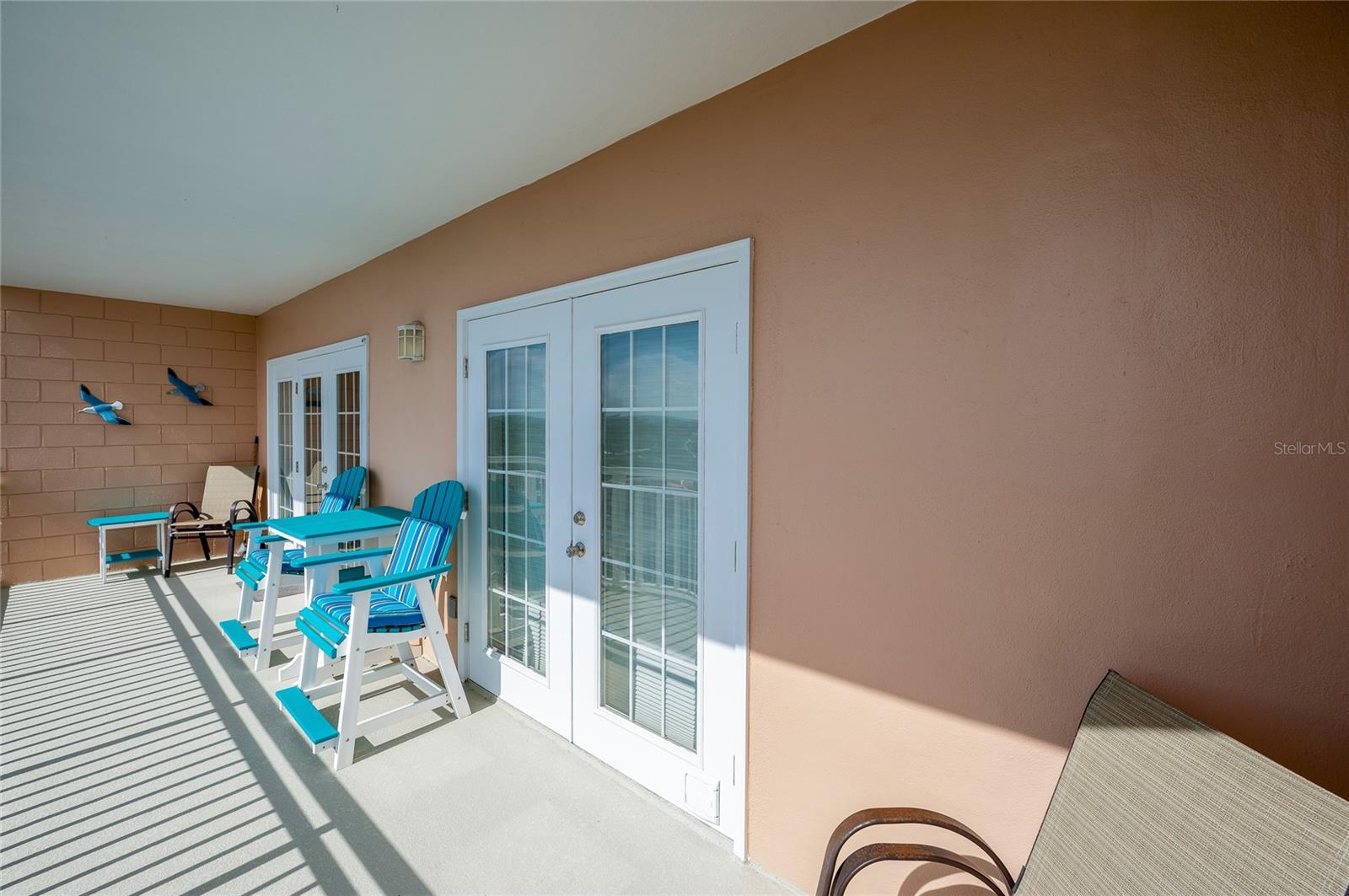 LANDMARK CONDO - Residential