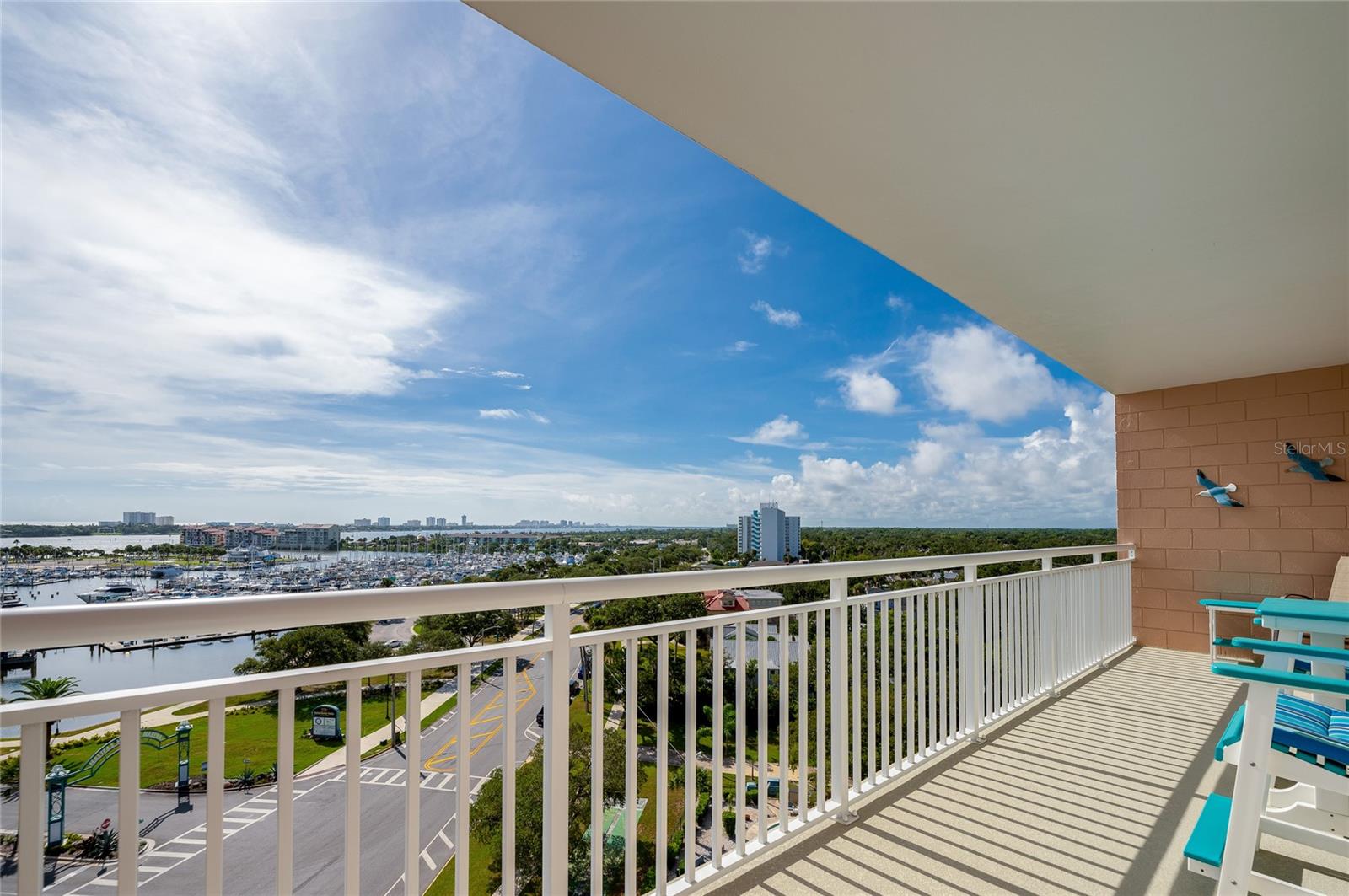 LANDMARK CONDO - Residential