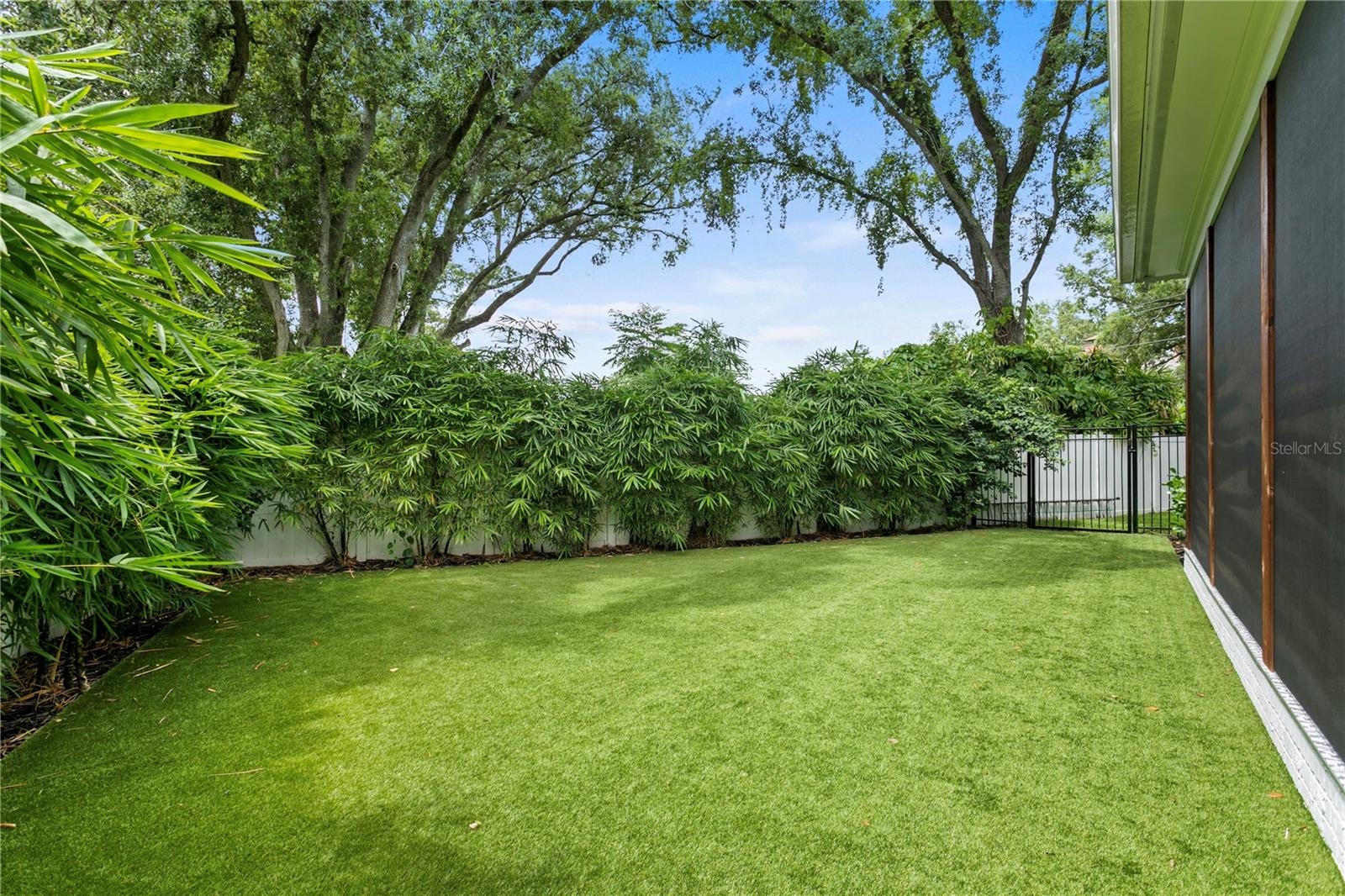 GOLF VIEW PARK 11 PAGE 72 - Residential