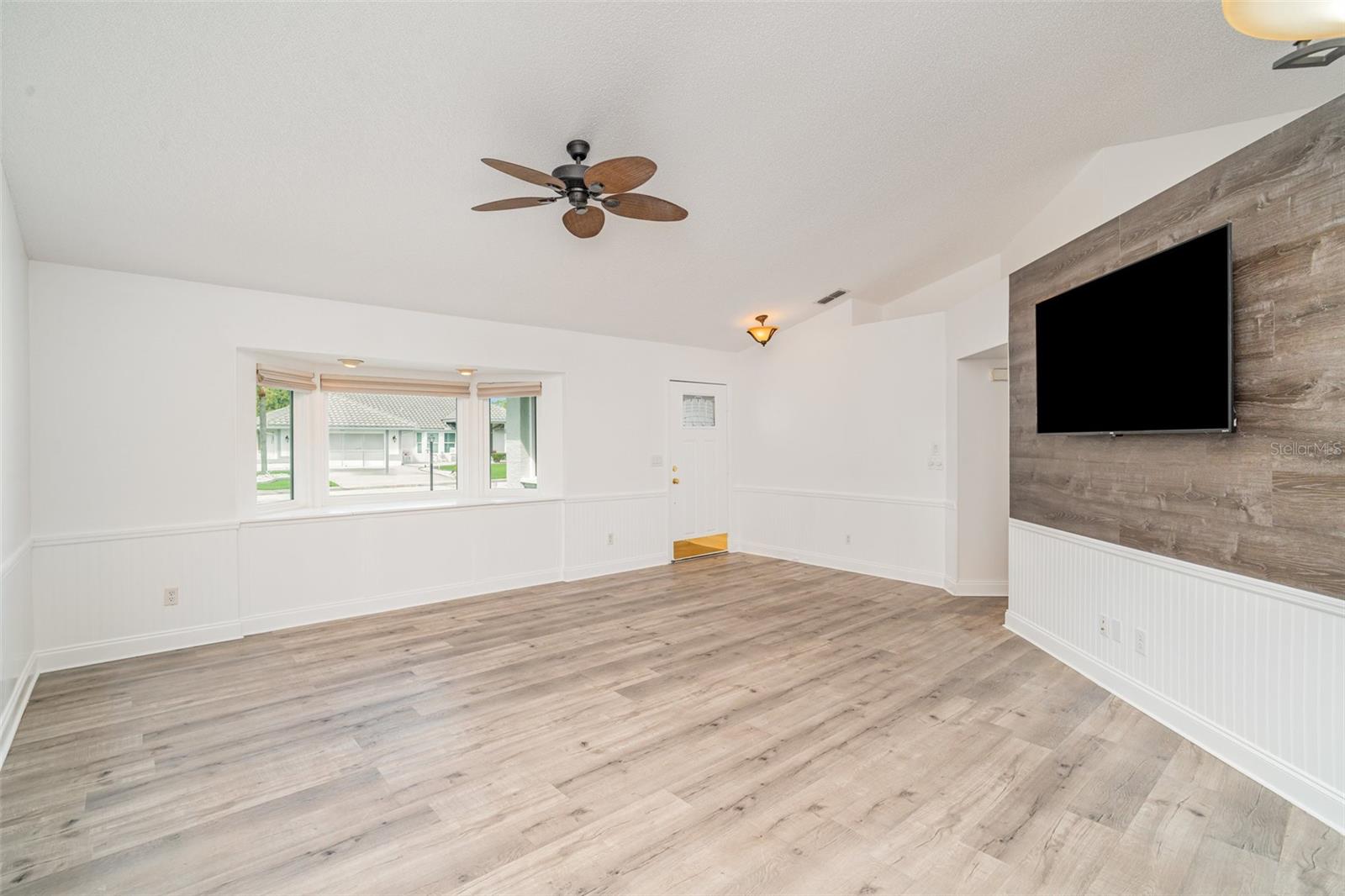 SUN CITY CENTER UNIT 52 - Residential