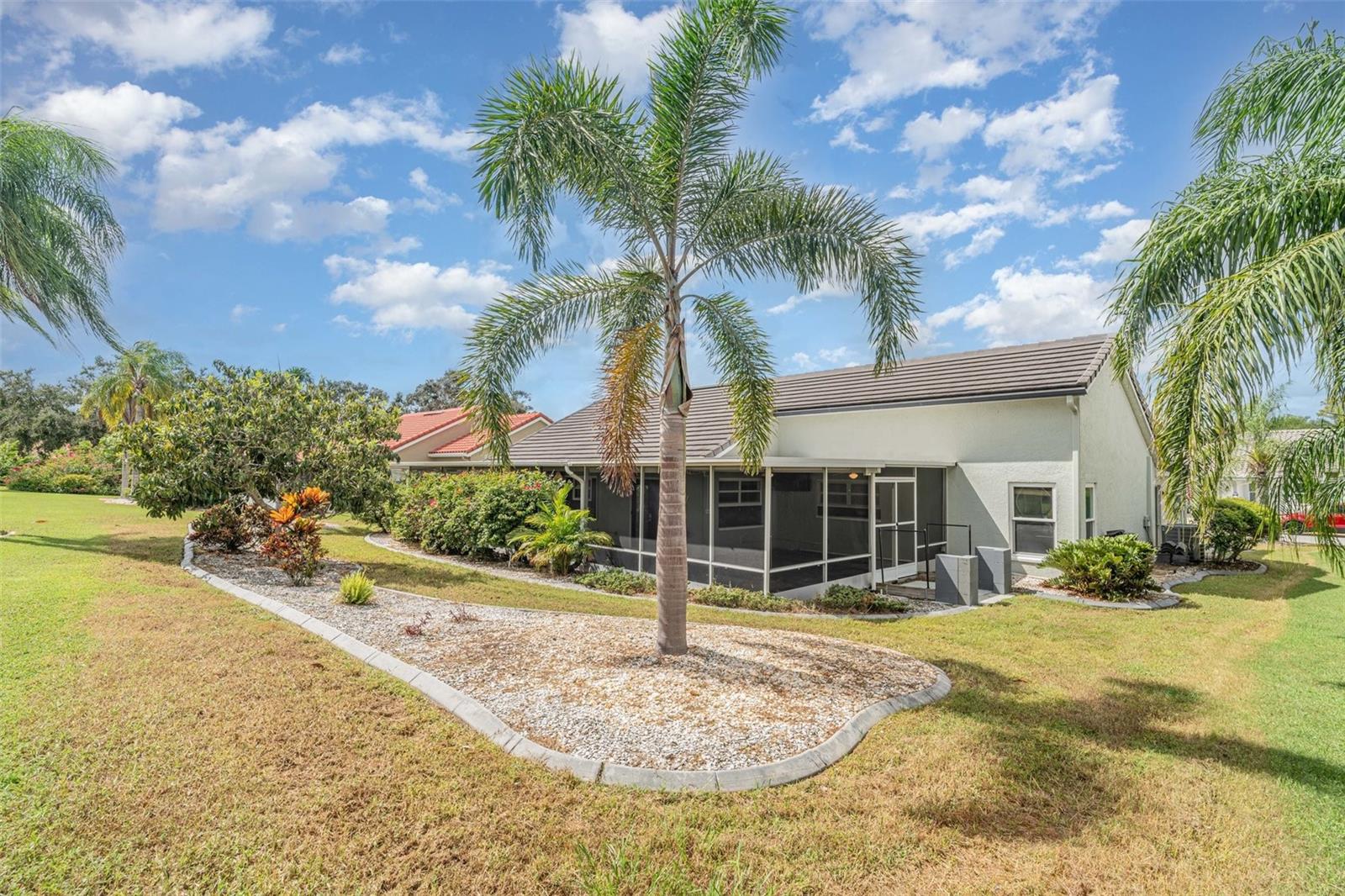 SUN CITY CENTER UNIT 52 - Residential