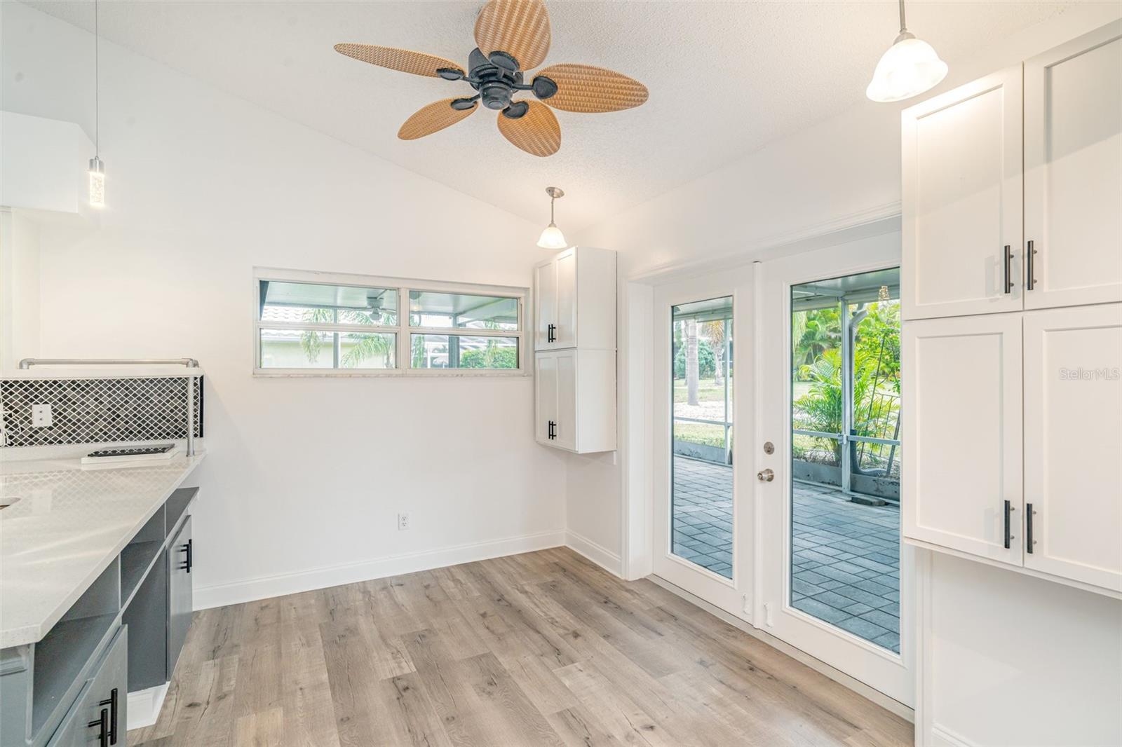 SUN CITY CENTER UNIT 52 - Residential