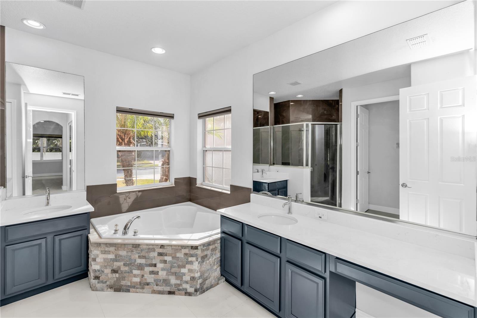 RETREAT AT WEKIVA - PH 2 - Residential