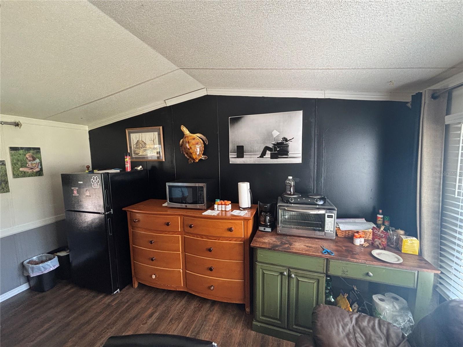 SOTHERDEN ACRES - Residential