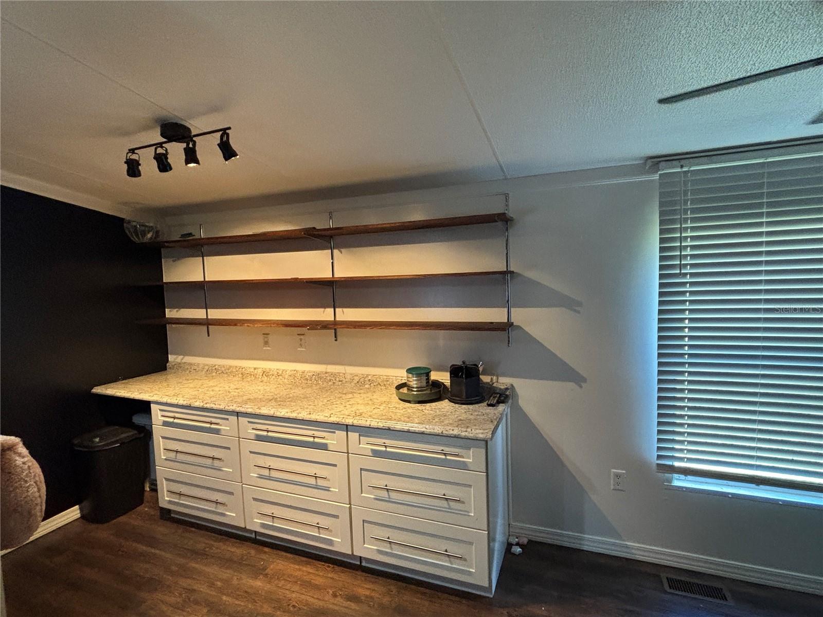 SOTHERDEN ACRES - Residential