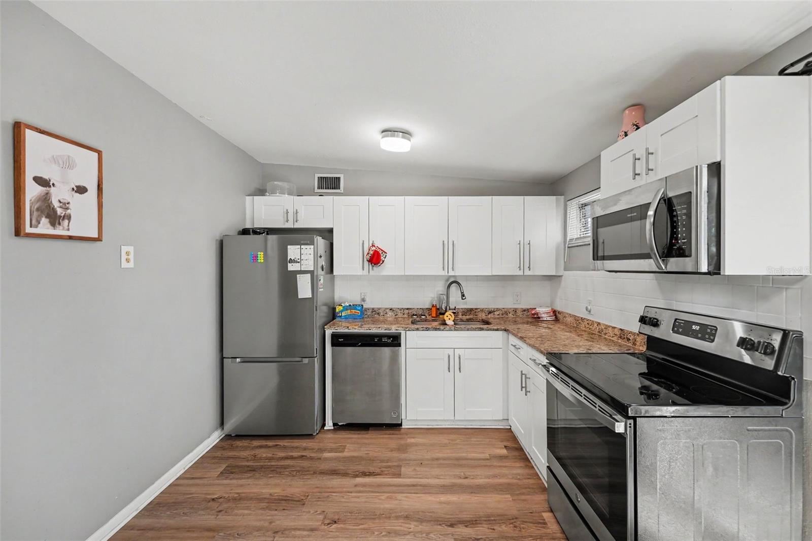 CRESTRIDGE 6TH ADD - Residential