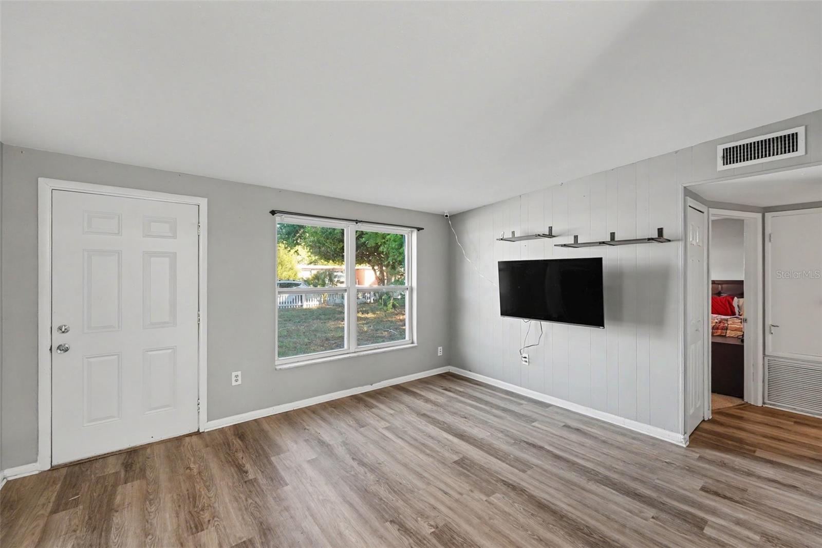 CRESTRIDGE 6TH ADD - Residential