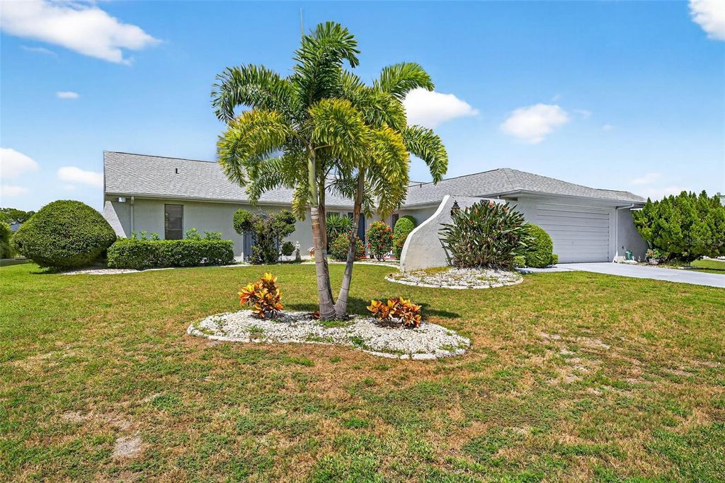 Photo of 2021 El Rancho Drive, Sun City Center, FL 33573 (MLS # TB8415419)