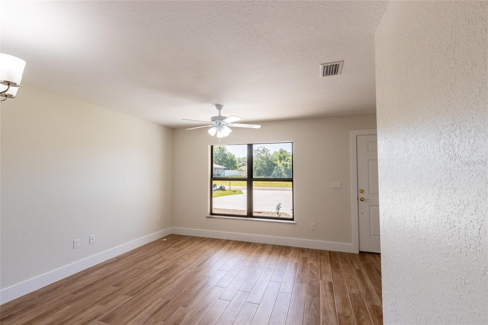 SPRING LAKE VILL 01 - Residential Income
