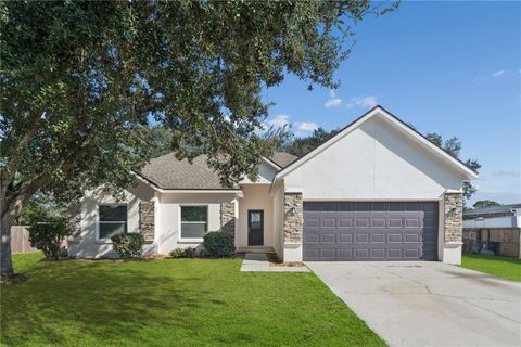 Photo of 4033 Buttonbush Circle, Lakeland, FL 33811 (MLS # O6365634)