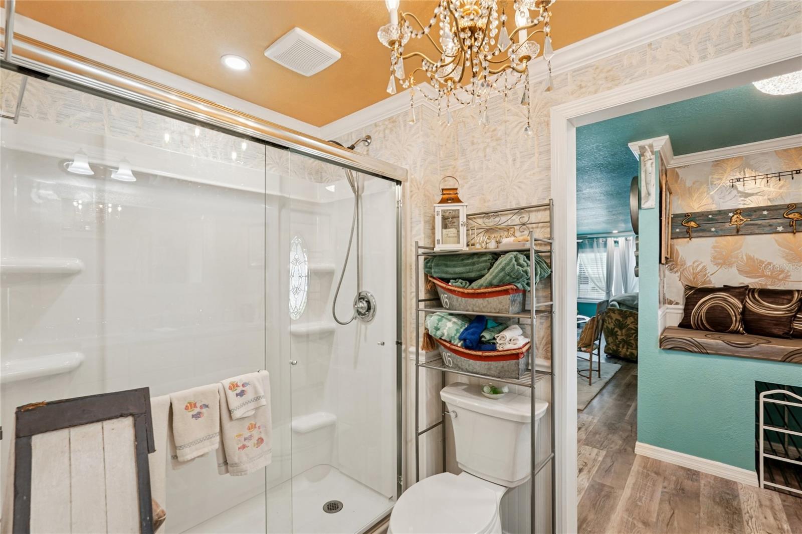 KINGS GATE CLUB MHP - Residential