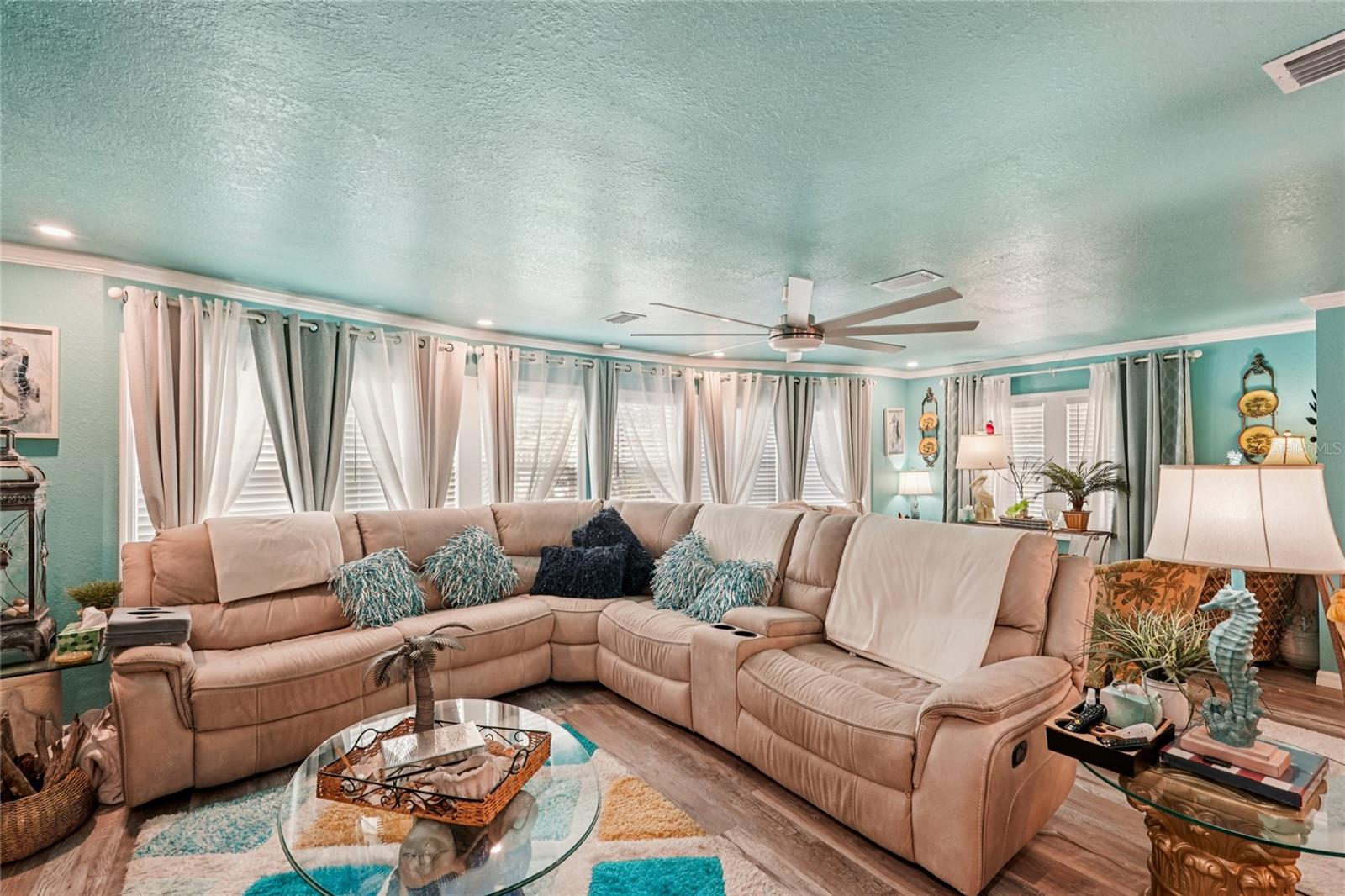 KINGS GATE CLUB MHP - Residential