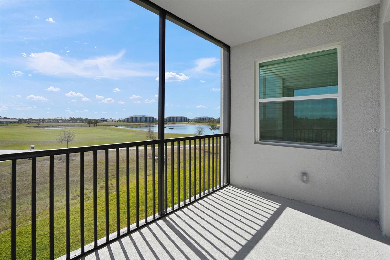 WELLEN PARK GOLF & COUNTRY CLUB - Residential