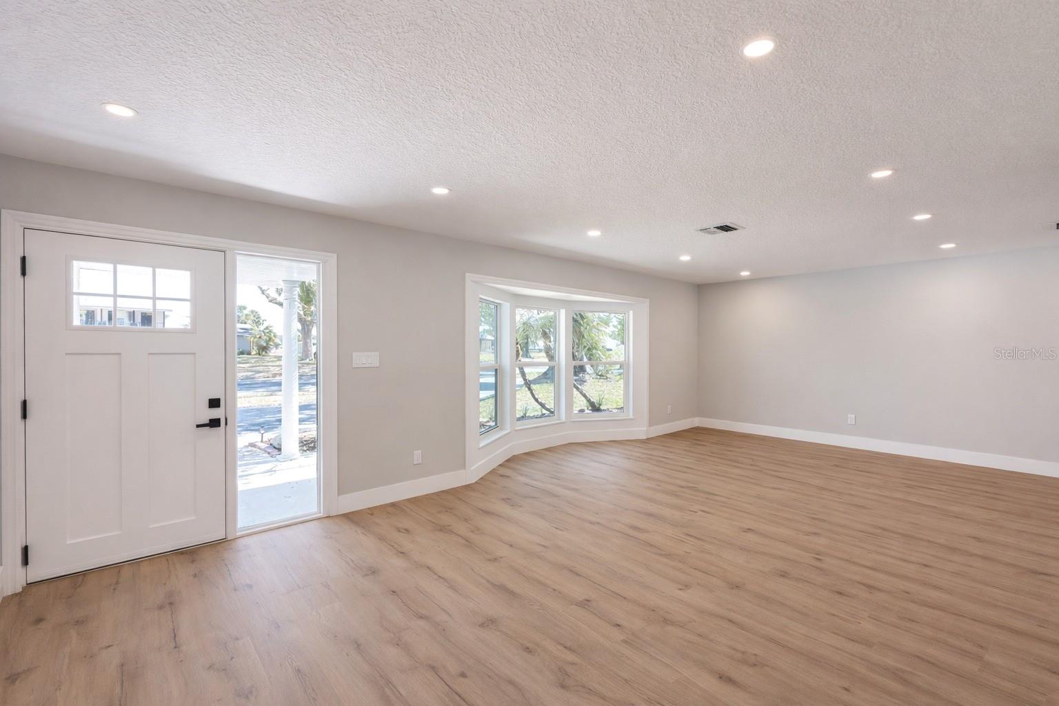 ERROL ESTATE - Residential