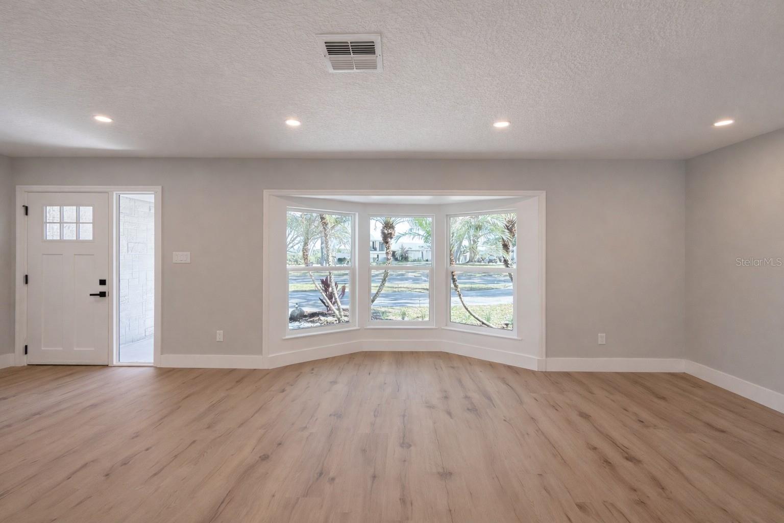 ERROL ESTATE - Residential