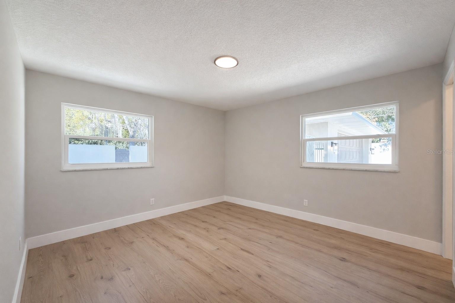 ERROL ESTATE - Residential