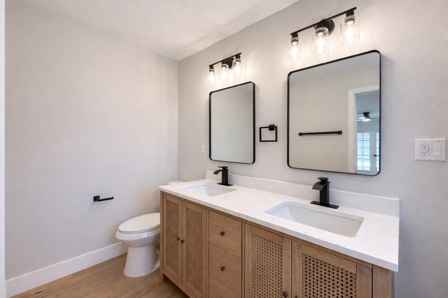 ERROL ESTATE - Residential