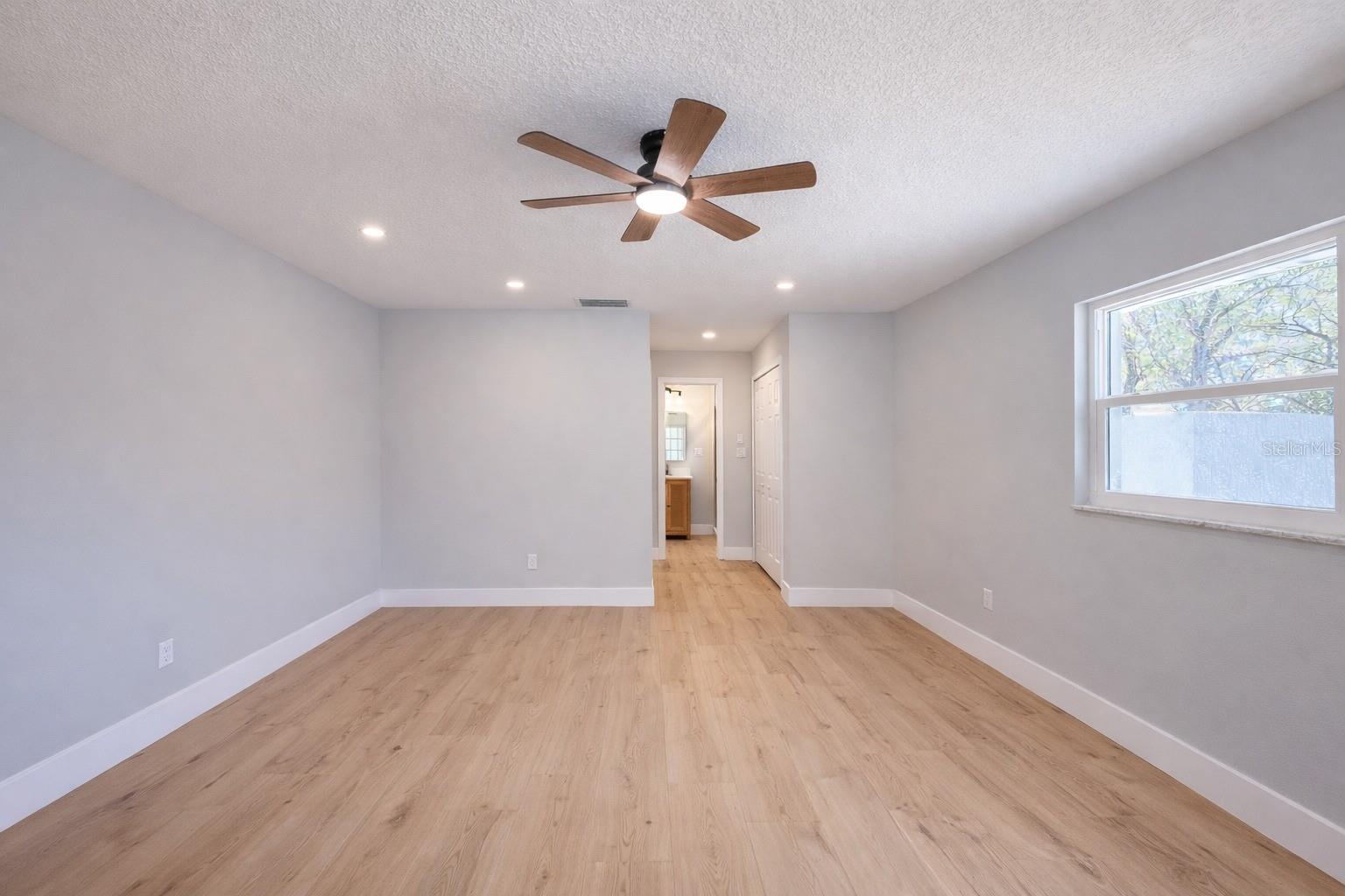 ERROL ESTATE - Residential