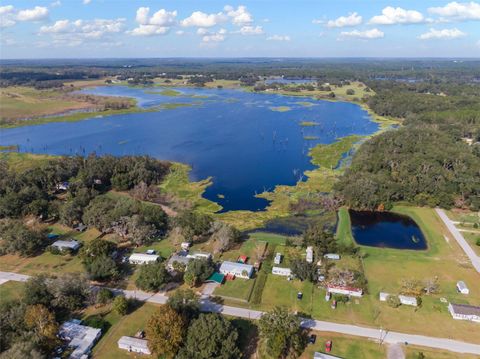 A home in BROOKSVILLE