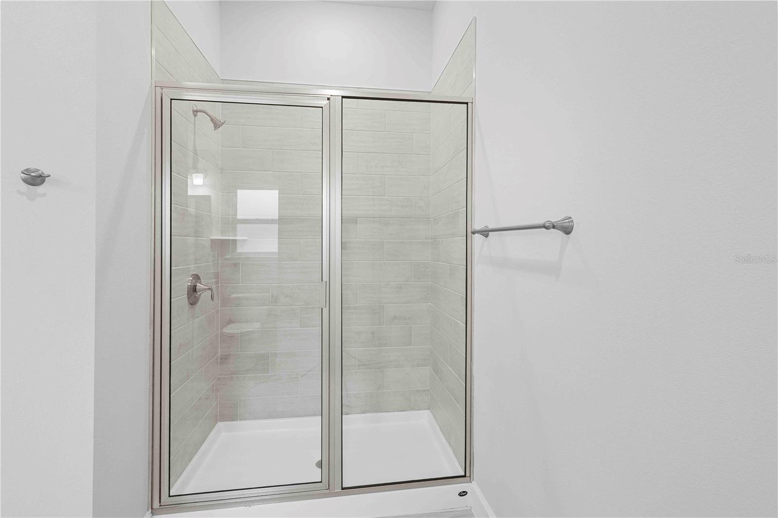 PRESERVE/LAUREL LAKE - Residential