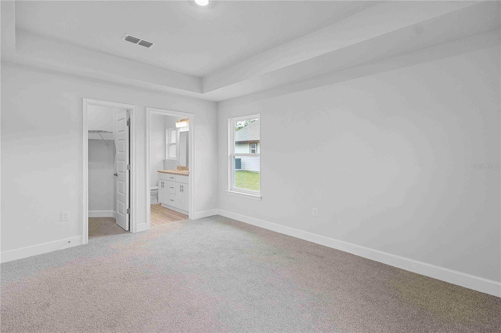 PRESERVE/LAUREL LAKE - Residential