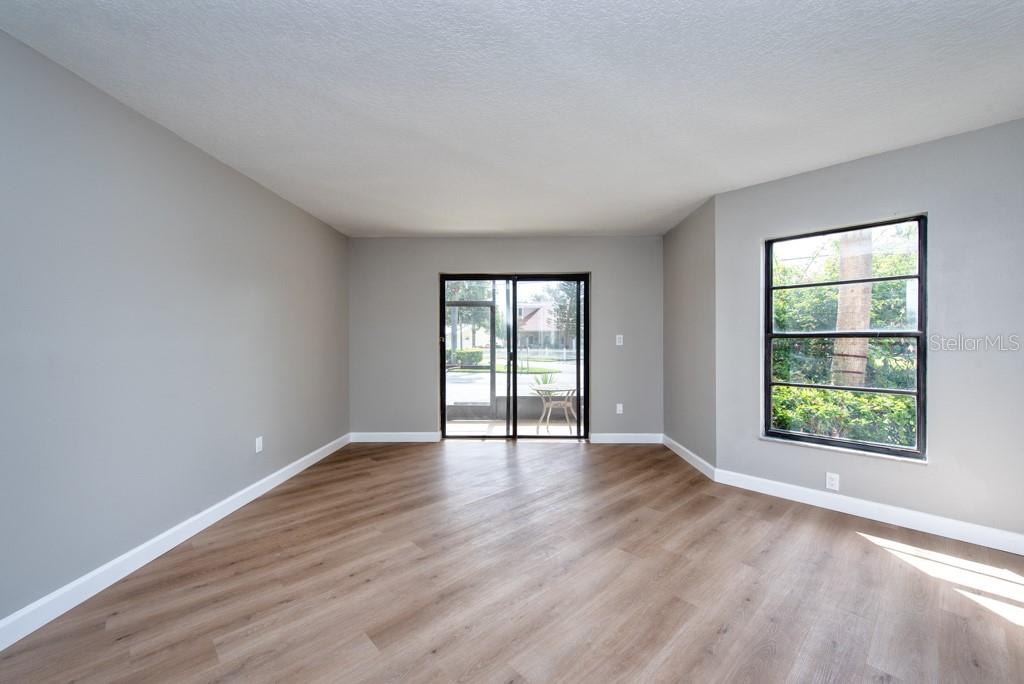 LAKE TARPON VILLAS CONDO - Residential