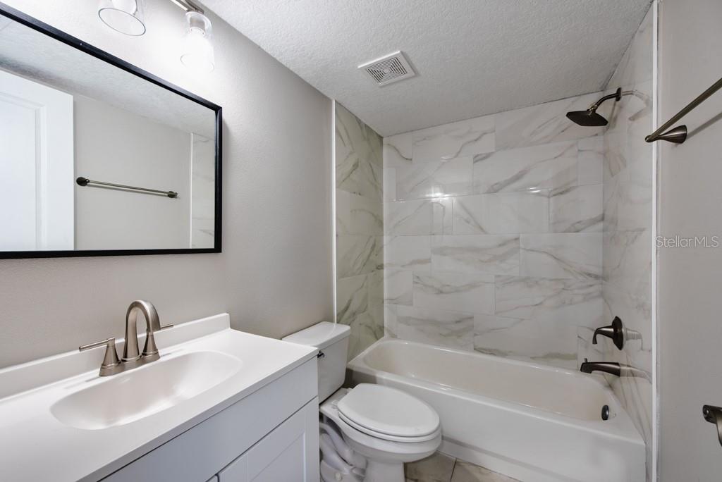 LAKE TARPON VILLAS CONDO - Residential