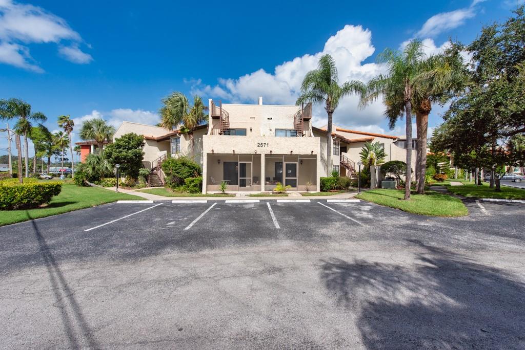 LAKE TARPON VILLAS CONDO - Residential