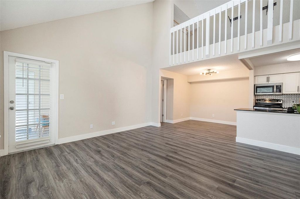 Photo of 3274 Haviland Court #204, Palm Harbor, FL 34684 (MLS # TB8419983)