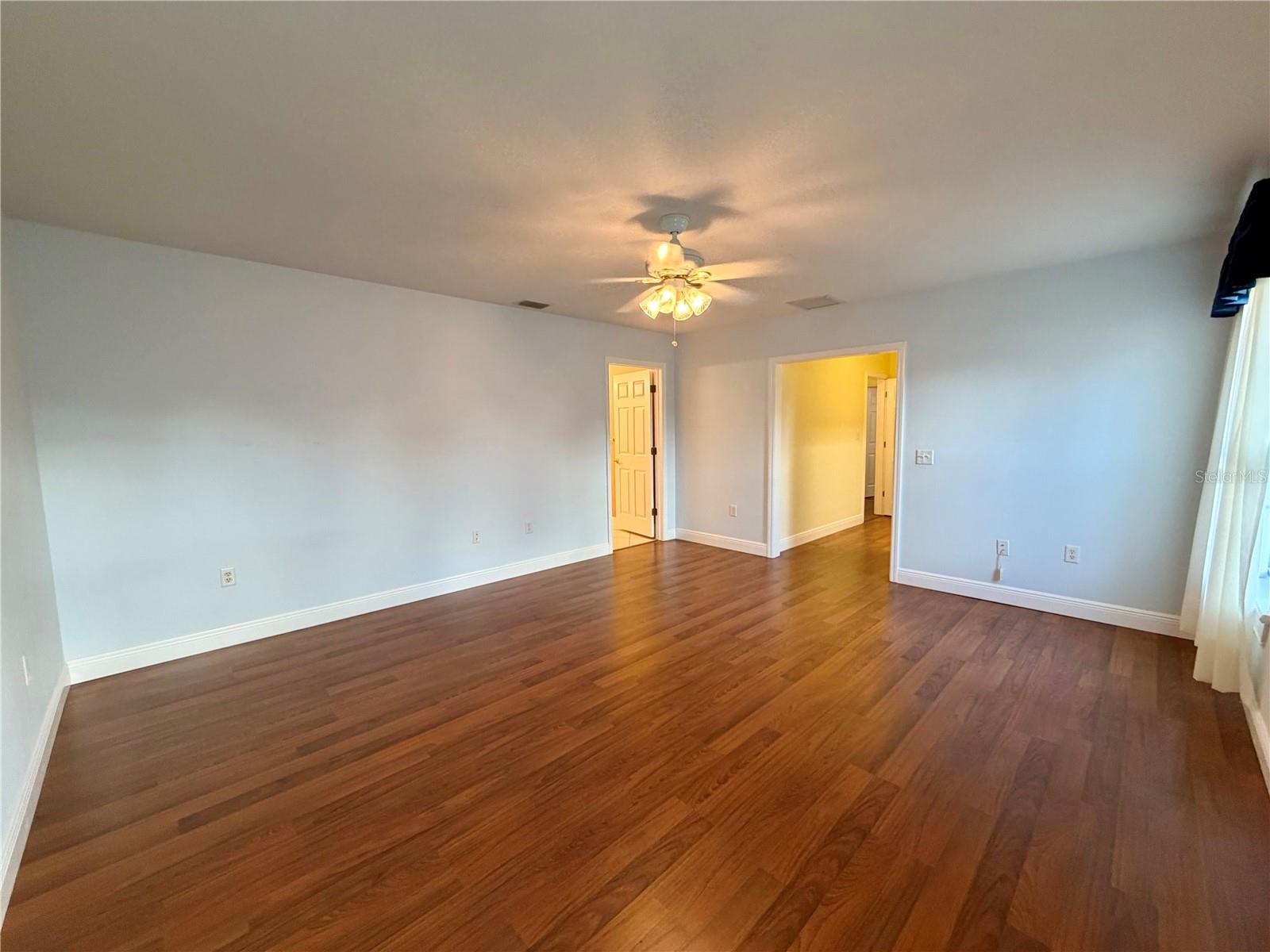 RIDGE CREST SUB - Residential Lease