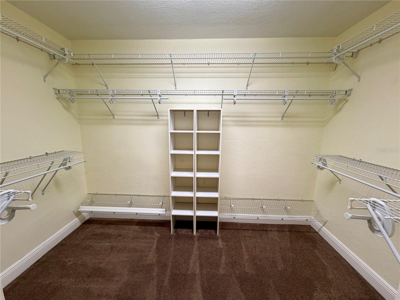 RIDGE CREST SUB - Residential Lease