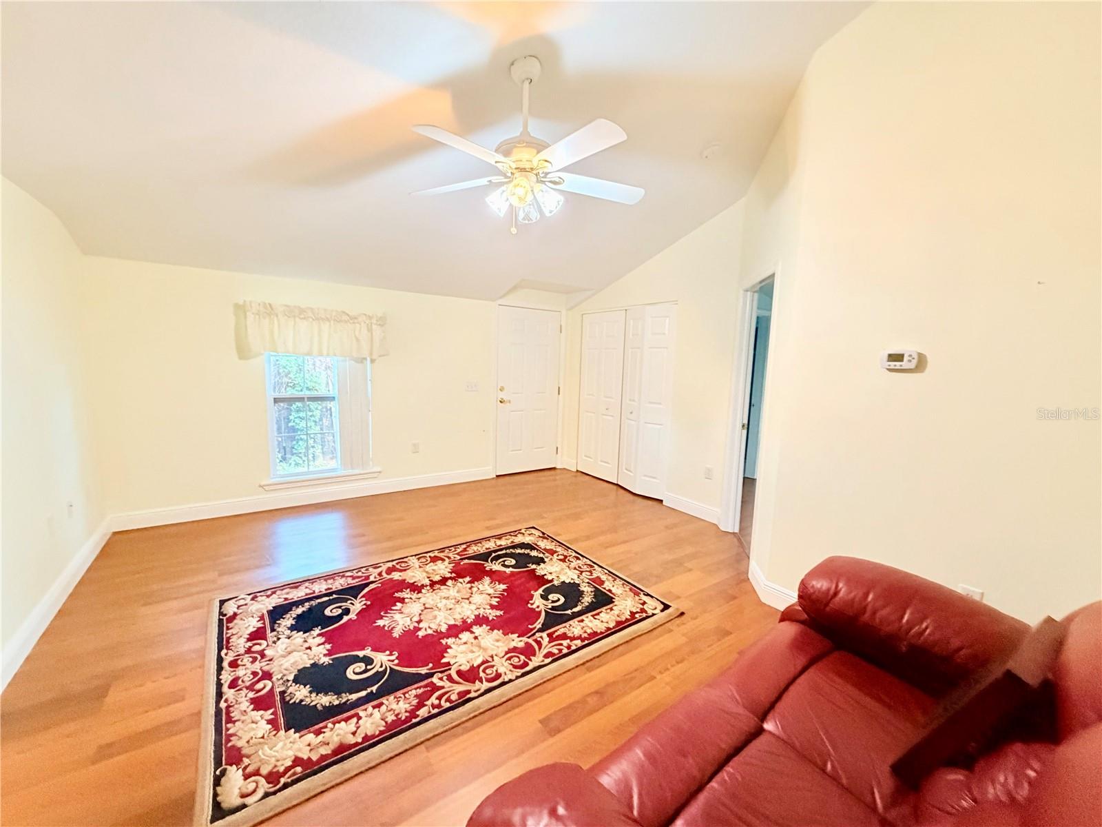 RIDGE CREST SUB - Residential Lease