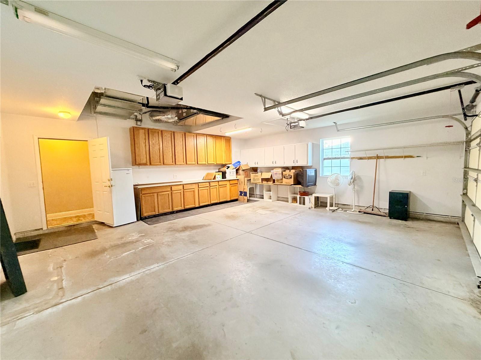 RIDGE CREST SUB - Residential Lease