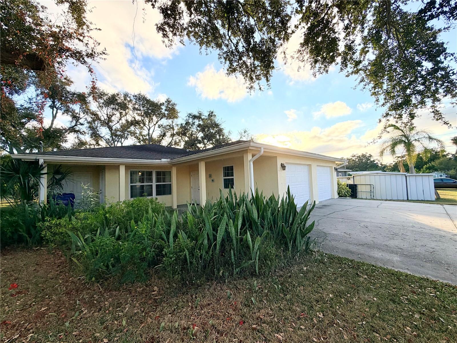 RIDGE CREST SUB - Residential Lease