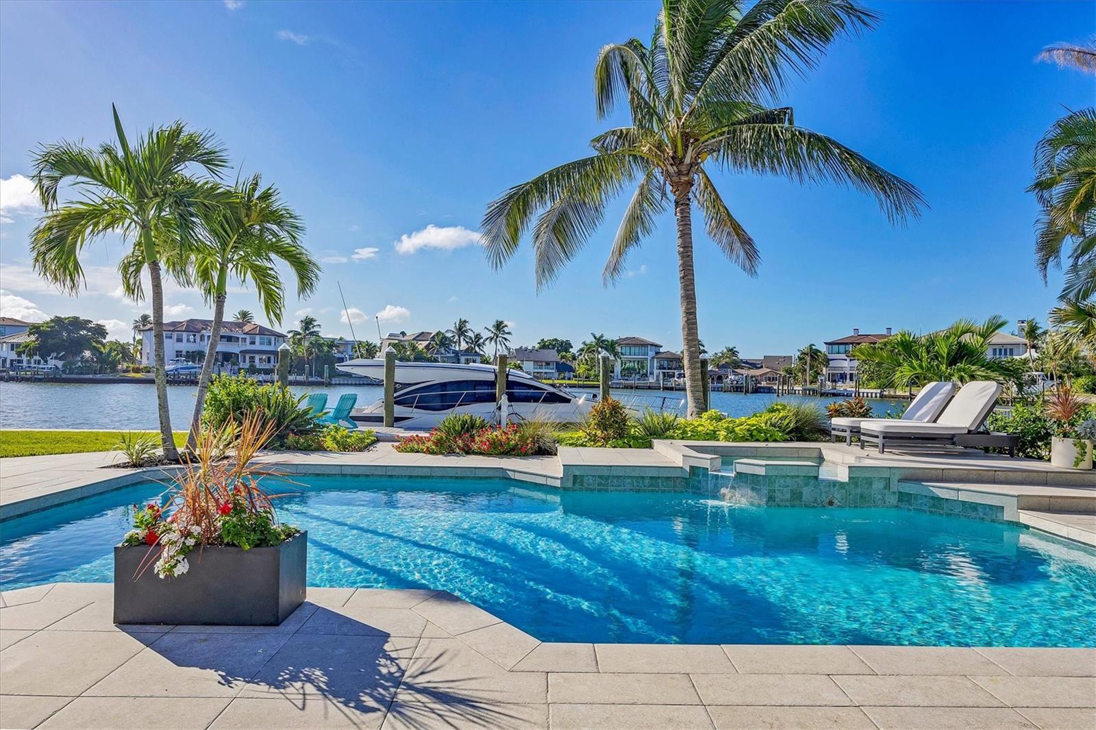 BAY ISLAND SHORES - Residential