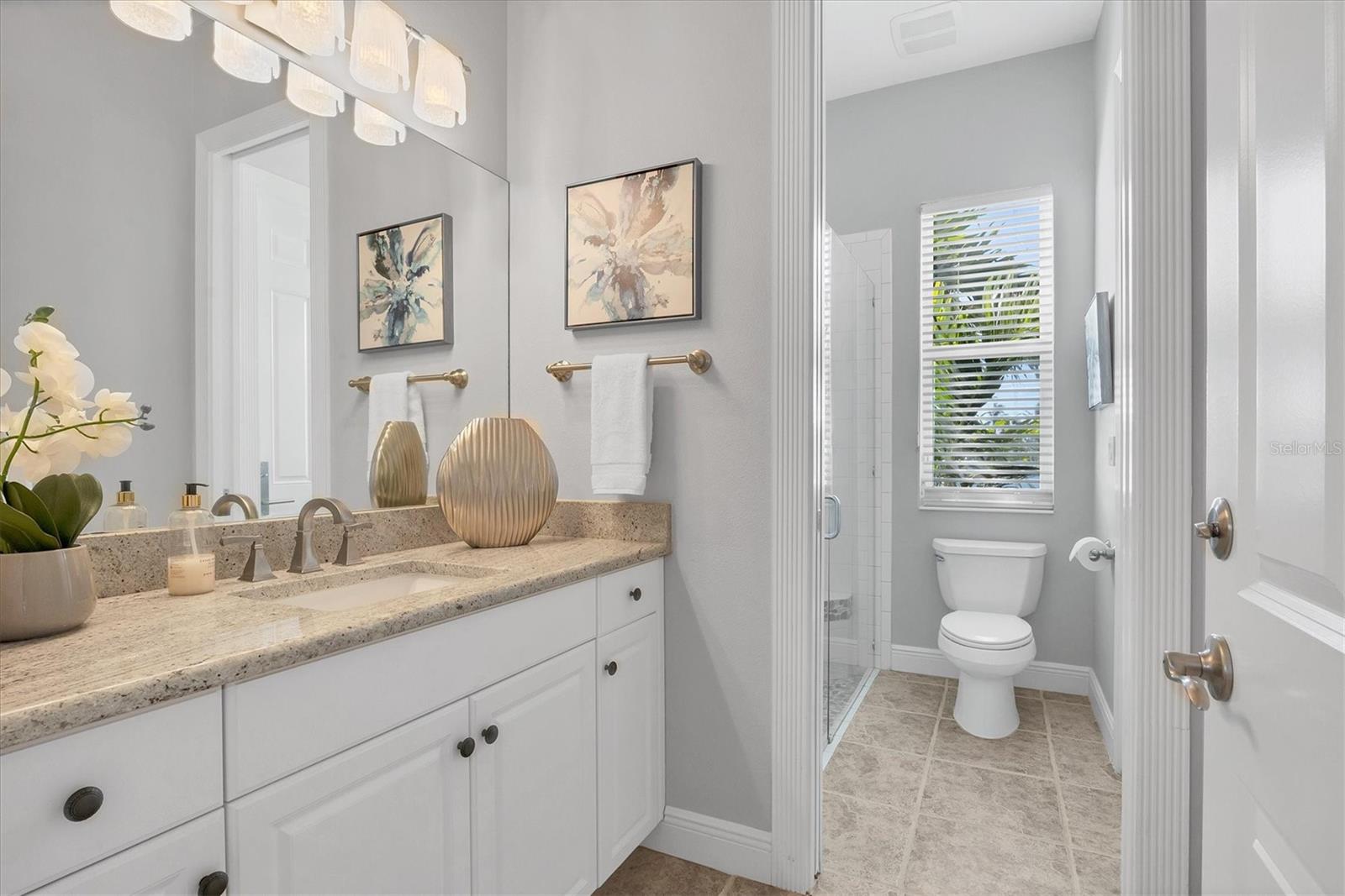 BAY ISLAND SHORES - Residential