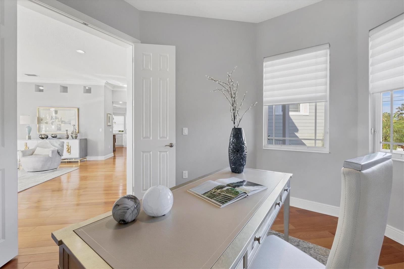 BAY ISLAND SHORES - Residential