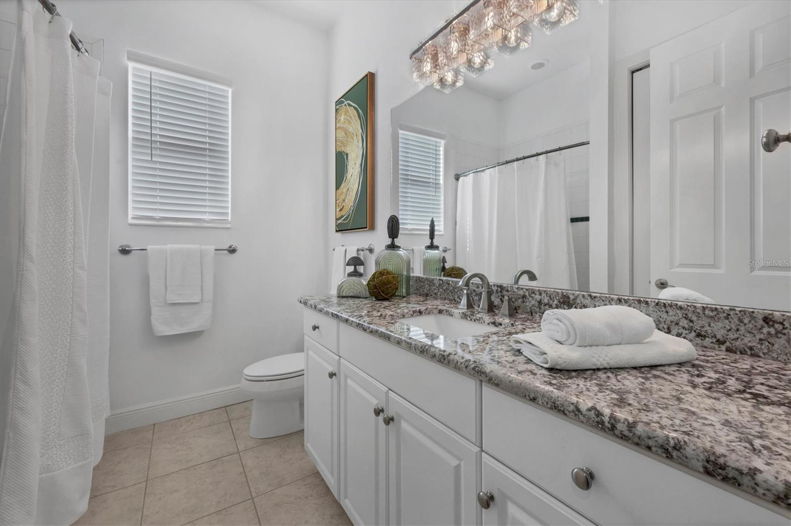 BAY ISLAND SHORES - Residential