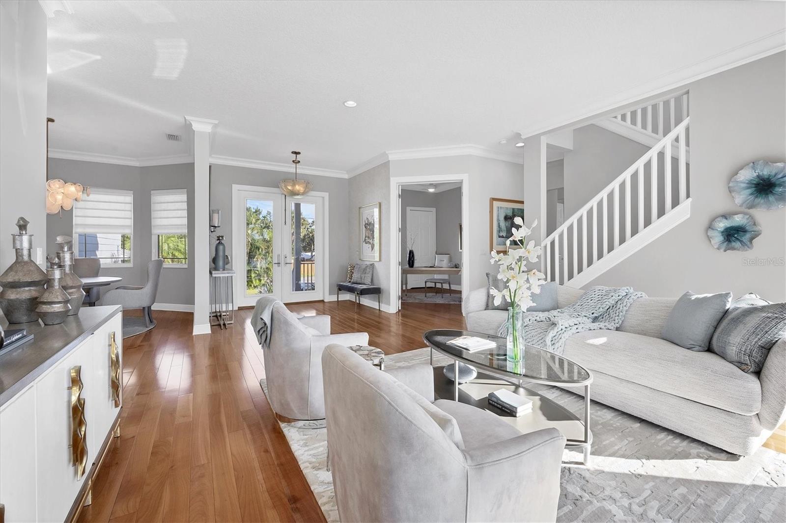 BAY ISLAND SHORES - Residential