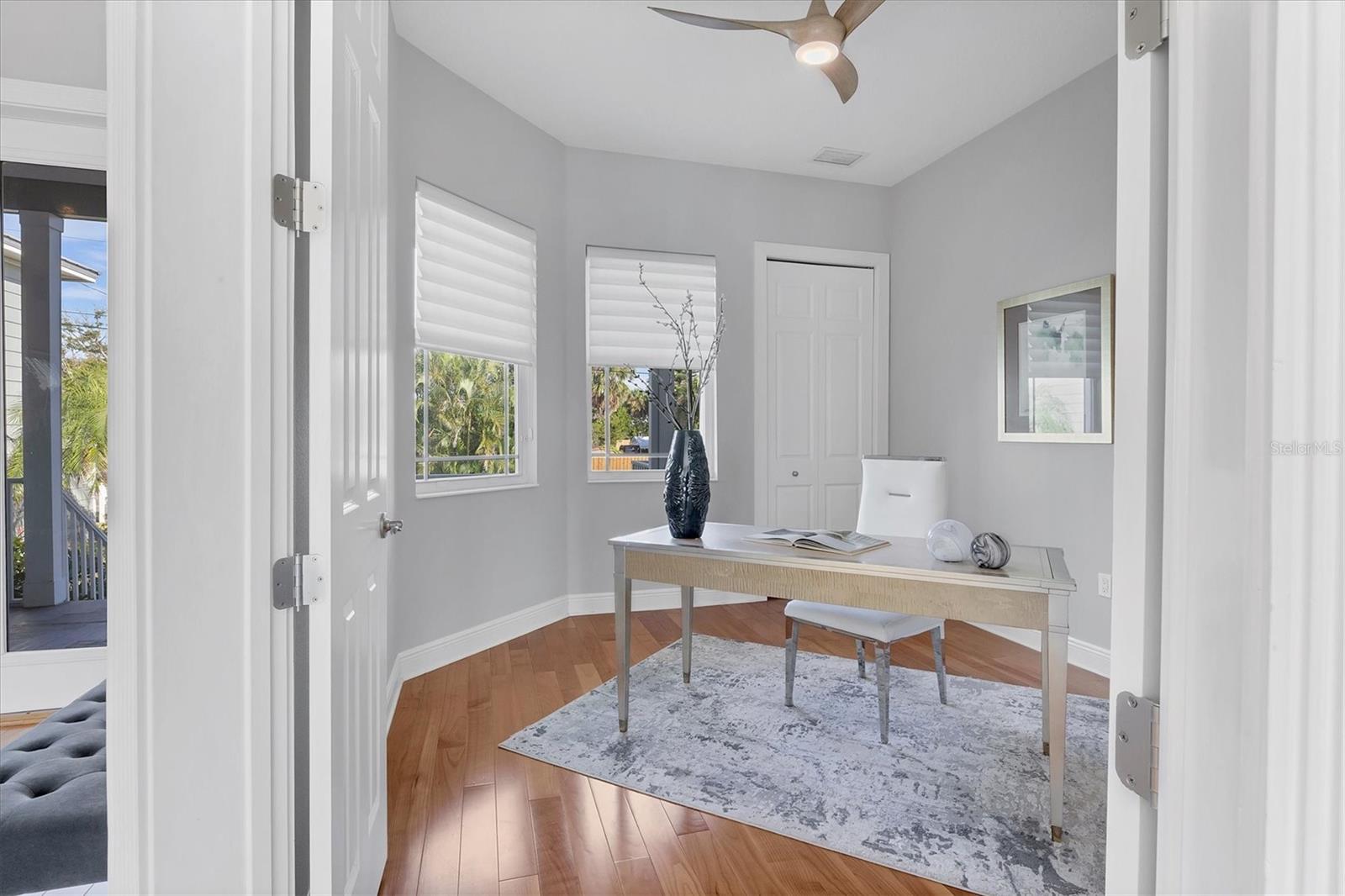 BAY ISLAND SHORES - Residential