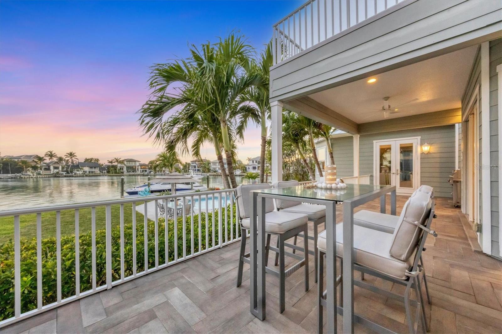 BAY ISLAND SHORES - Residential