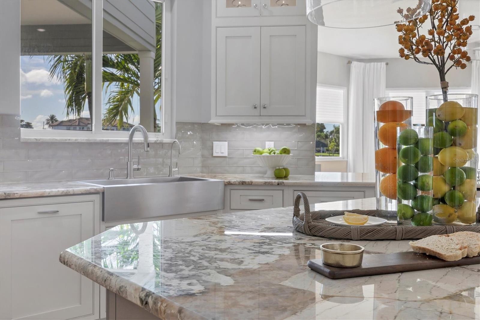 BAY ISLAND SHORES - Residential