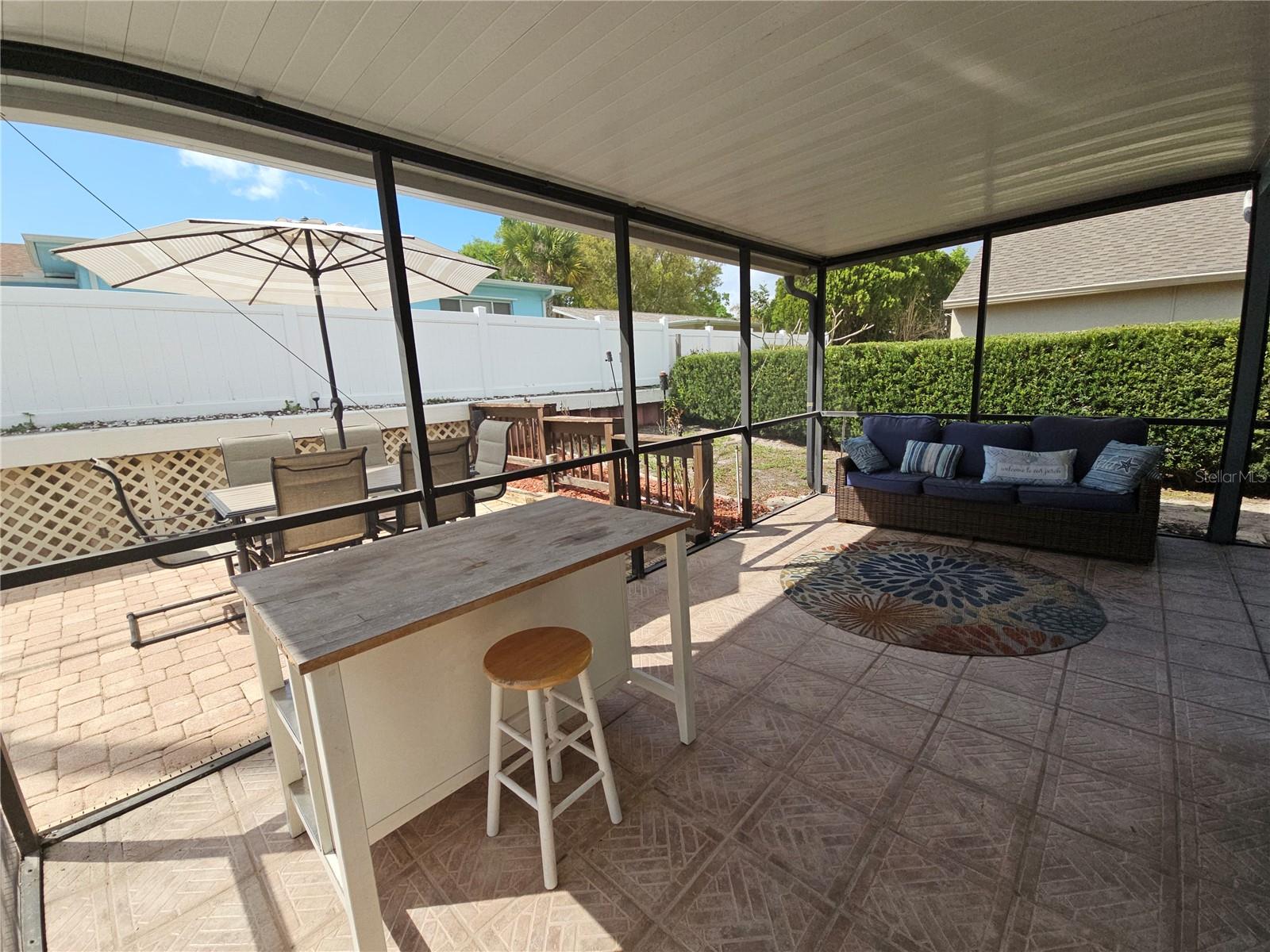 VILLAGE AT BENTLEY PARK PH II TR B - Residential