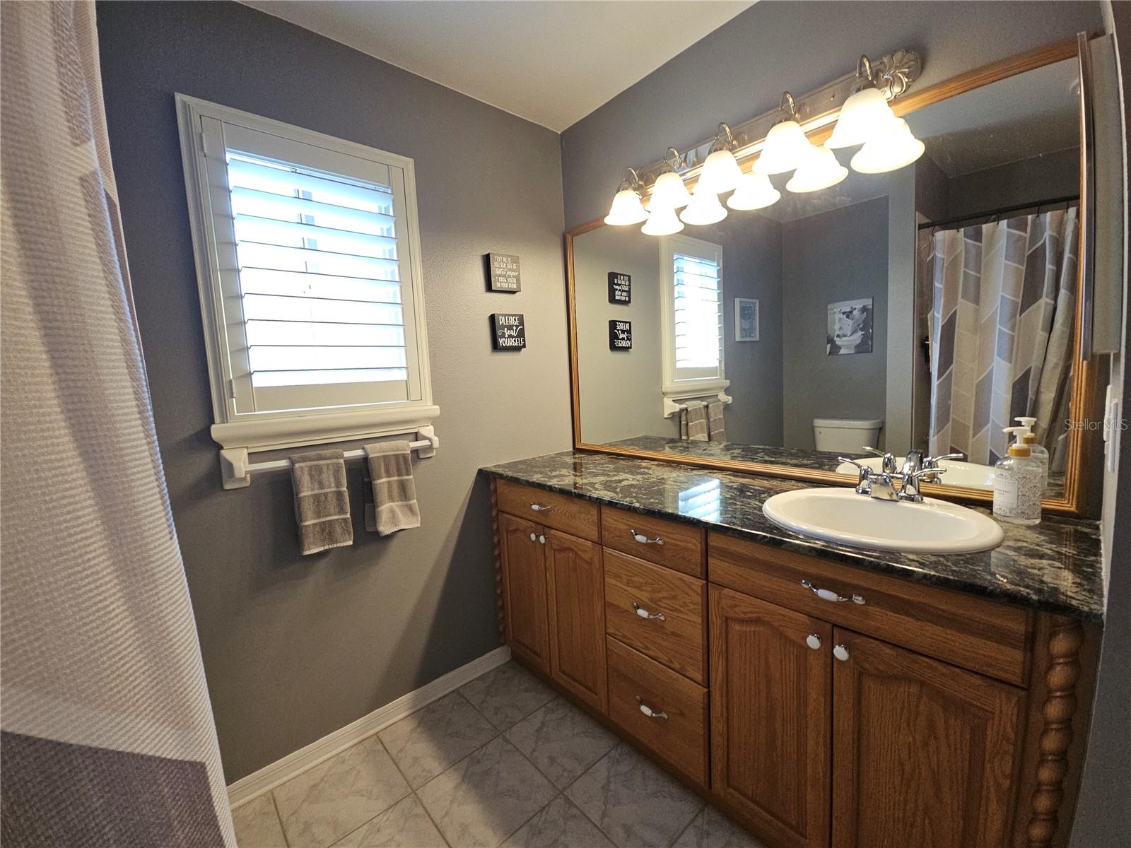 VILLAGE AT BENTLEY PARK PH II TR B - Residential