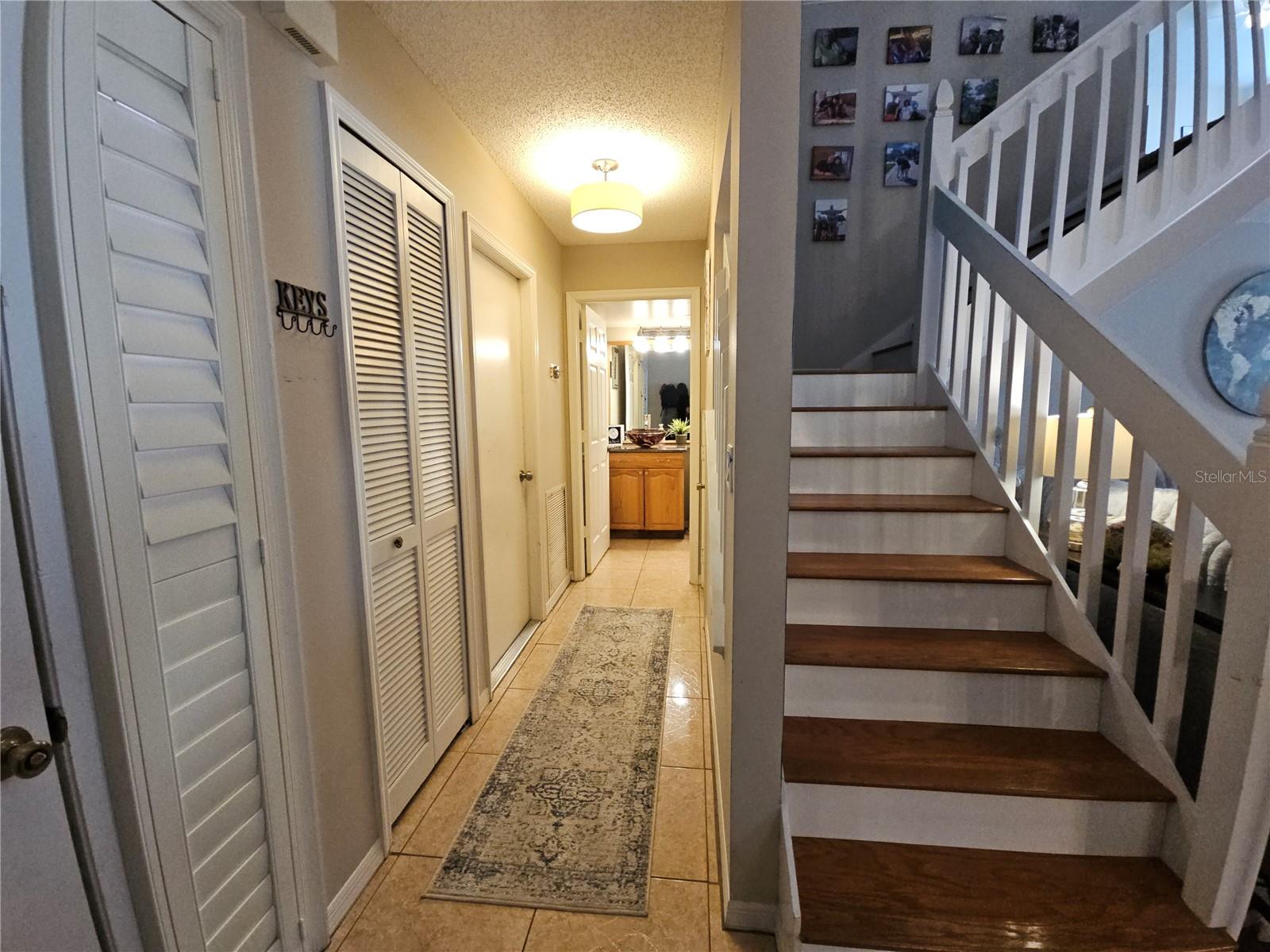 VILLAGE AT BENTLEY PARK PH II TR B - Residential