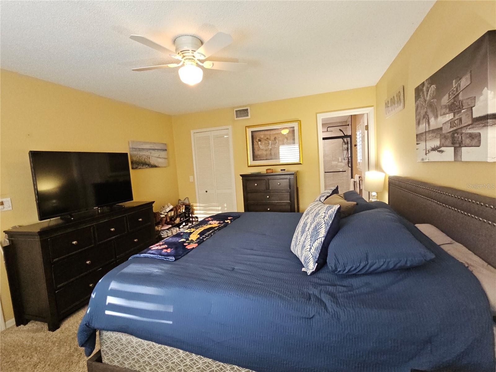 VILLAGE AT BENTLEY PARK PH II TR B - Residential