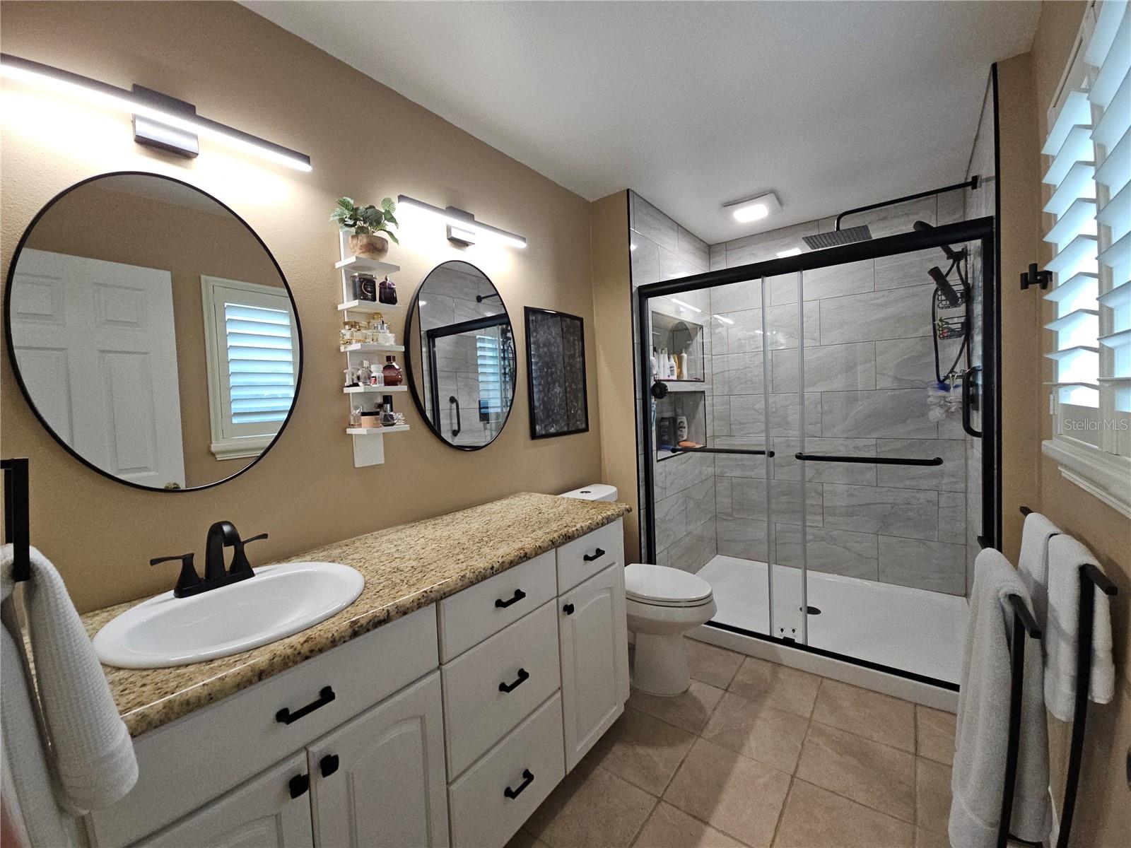 VILLAGE AT BENTLEY PARK PH II TR B - Residential