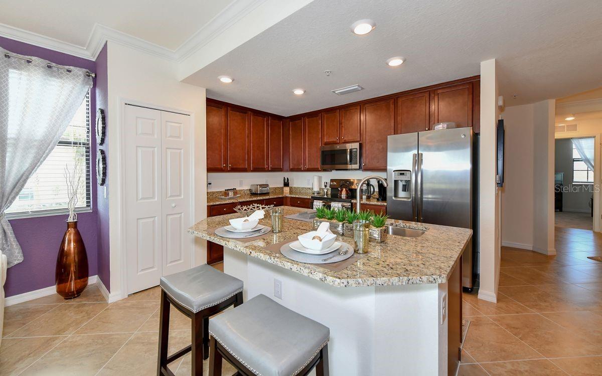 TERRACE III AT LAKEWOOD NATIONAL PH I - Residential Lease