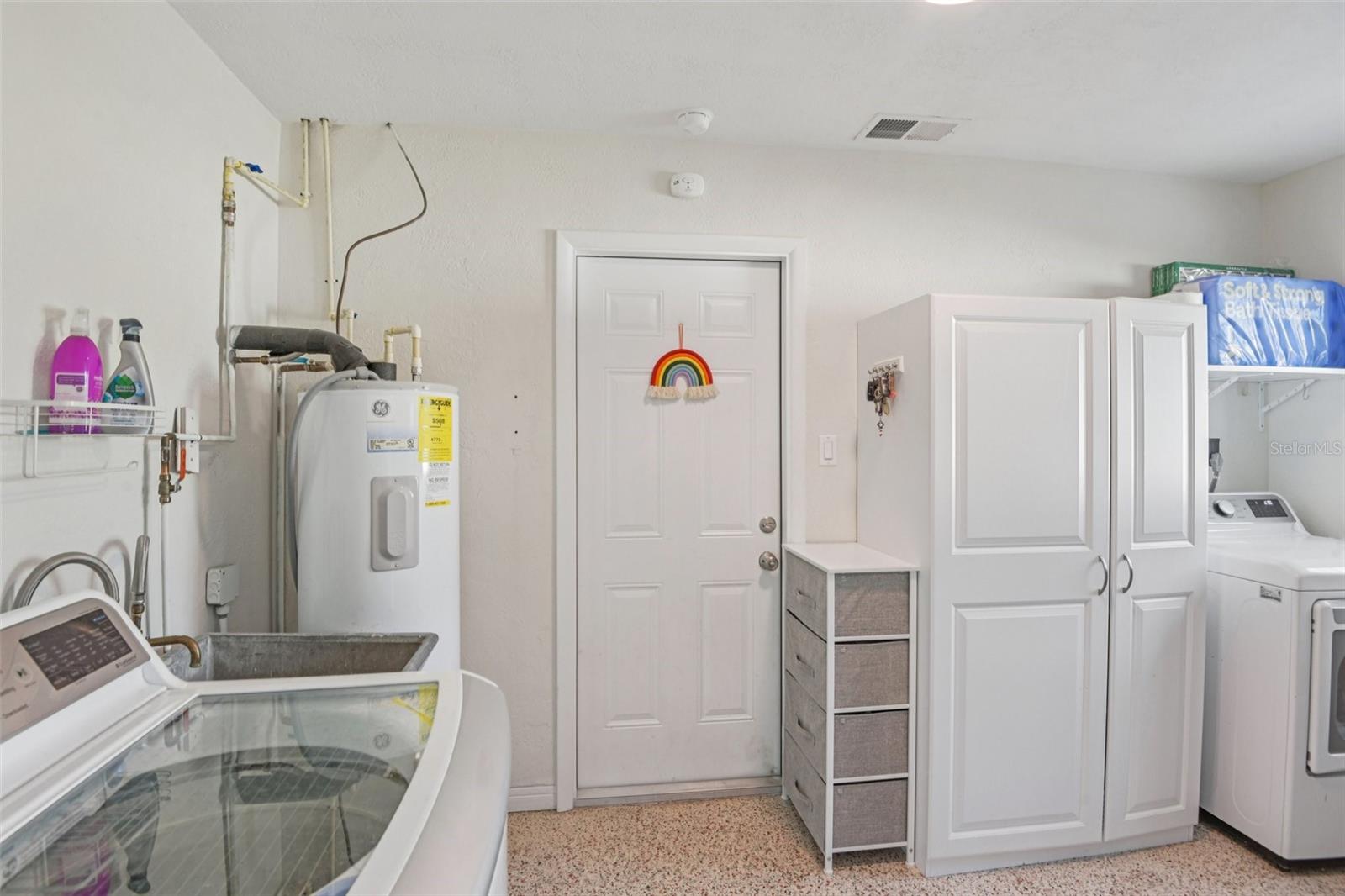 HILLBROOK ESTATES - Residential